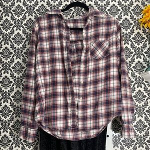 Cute basic flannel☀️